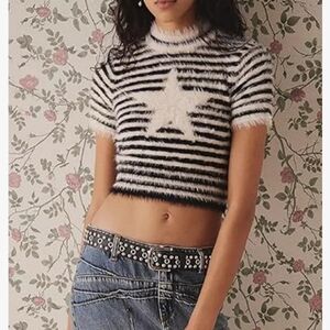 SOLD Kimchi Blue UO Black Cream Striped Cropped Fuzzy Knit Sweater Small Medium